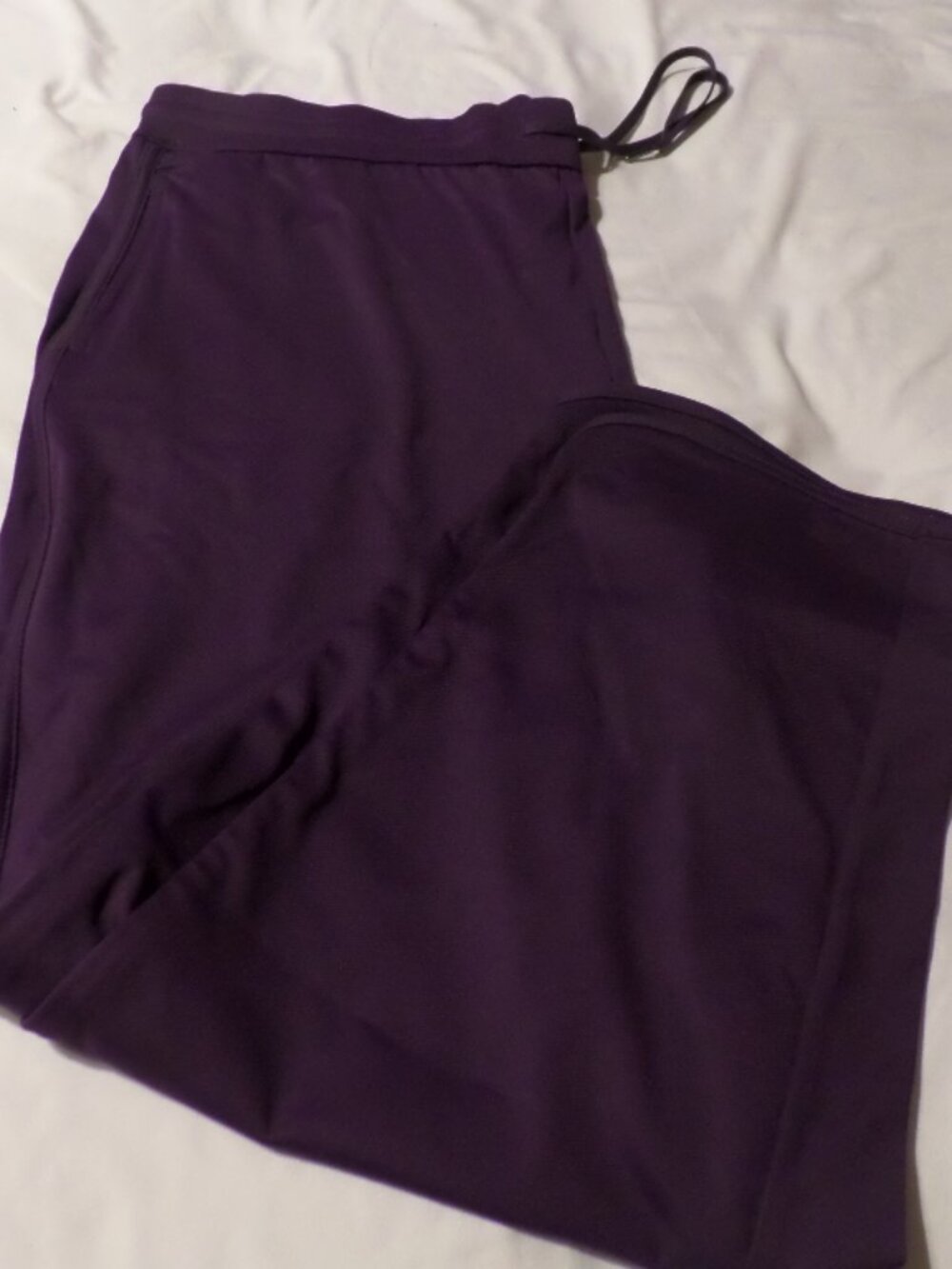 Halara Mid Rise Blackberry cordial Drawstring Curved Hem Tapered Pants – size L
